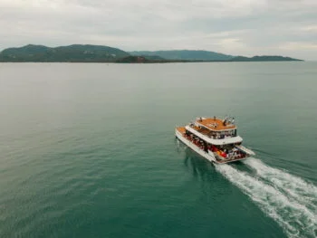 Excursions en bateau à Koh Samui : catamaran, Ang Thong, bateau rapide ou bateau privé ?
